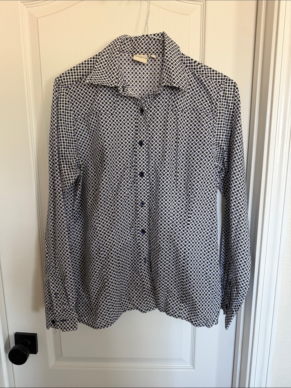 Rockies Women's Geometric Long-Sleeve Button-Down Shirt